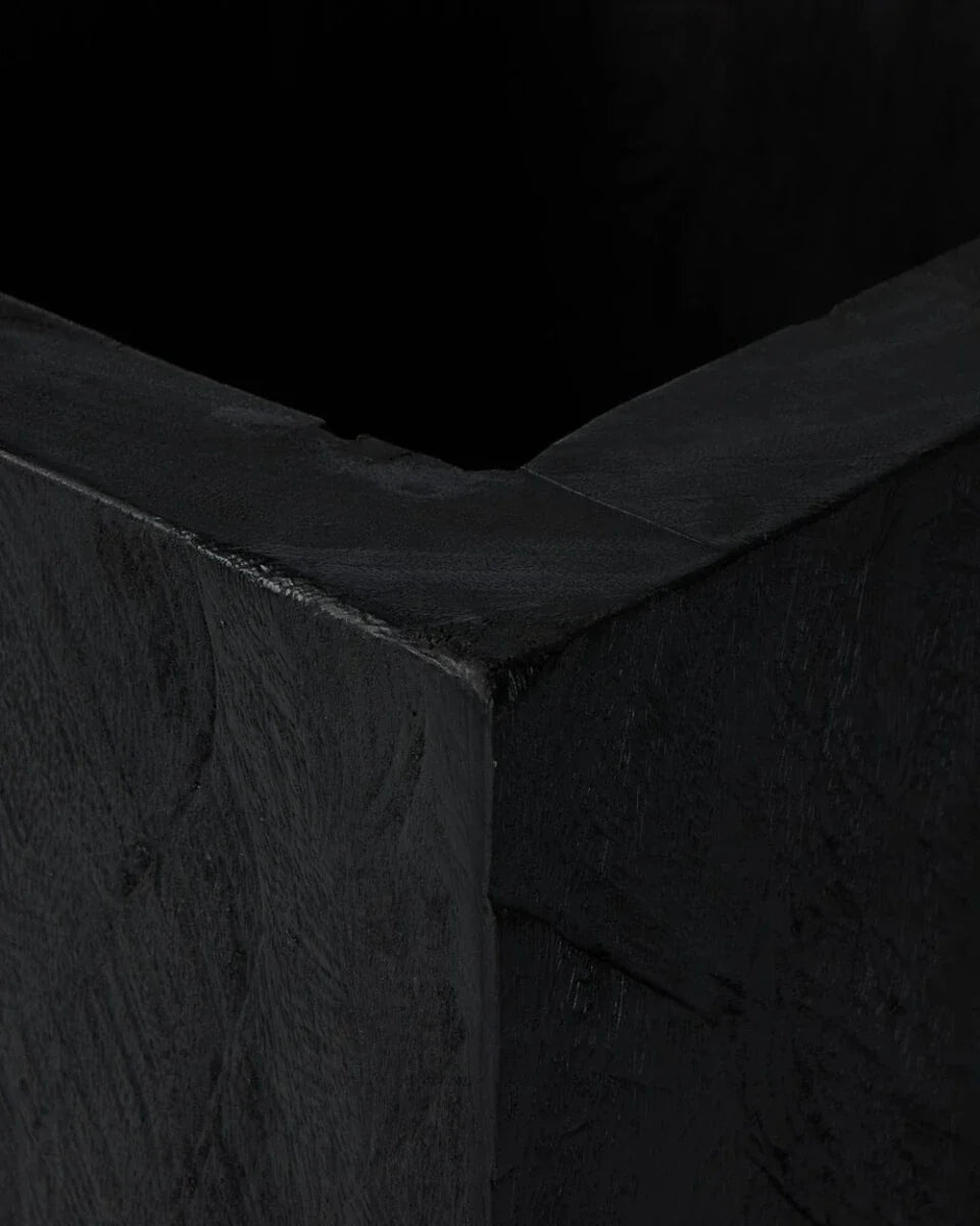 Carbonized Black / Large