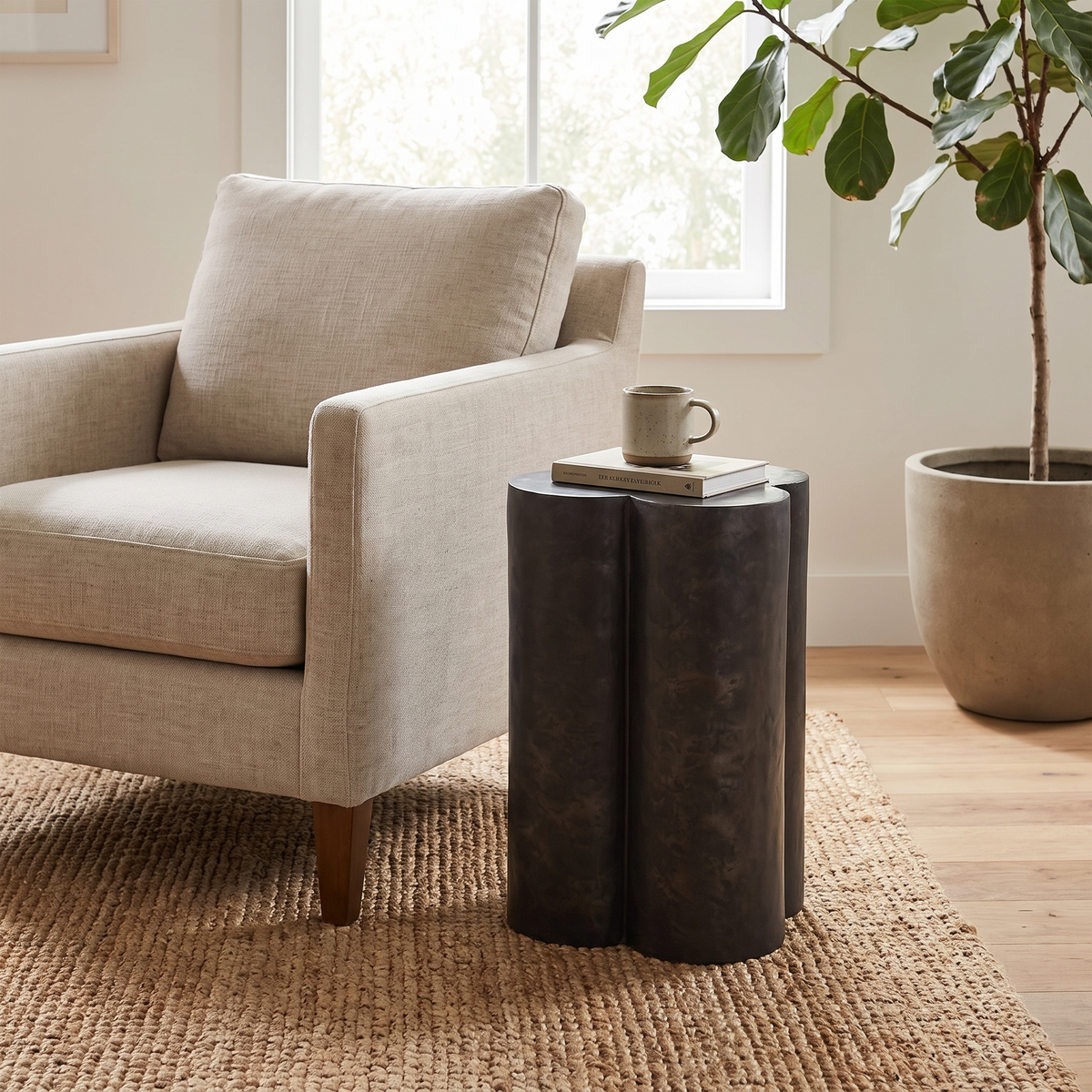North Outdoor End Table