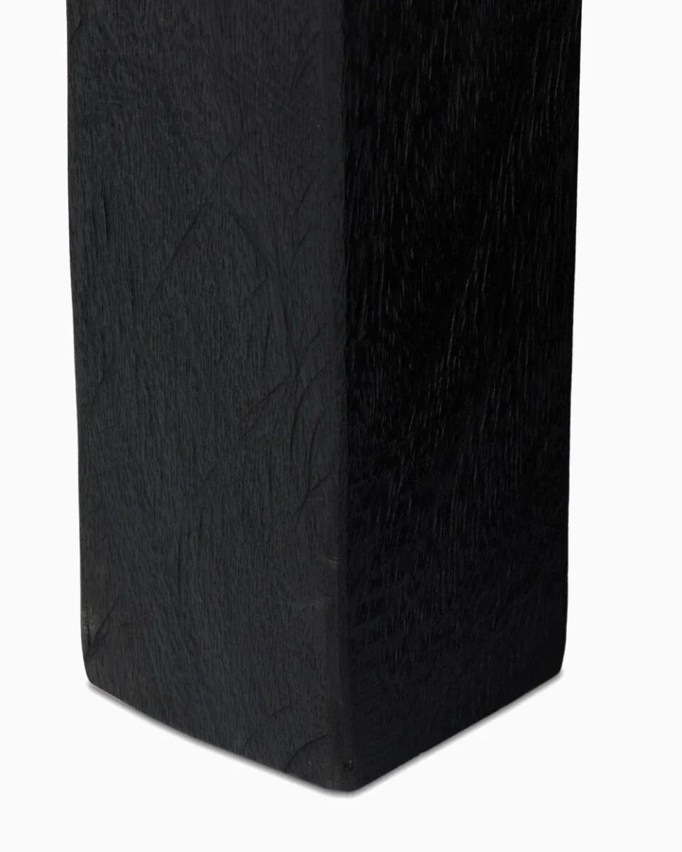 Carbonized Black / Medium