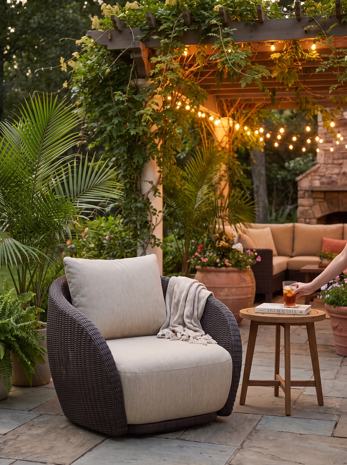 Cyra Outdoor Swivel Chair lifestyle 1